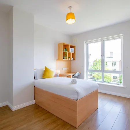 度假居 54 - Spacious Townhouse By Shortstays 戈尔韦